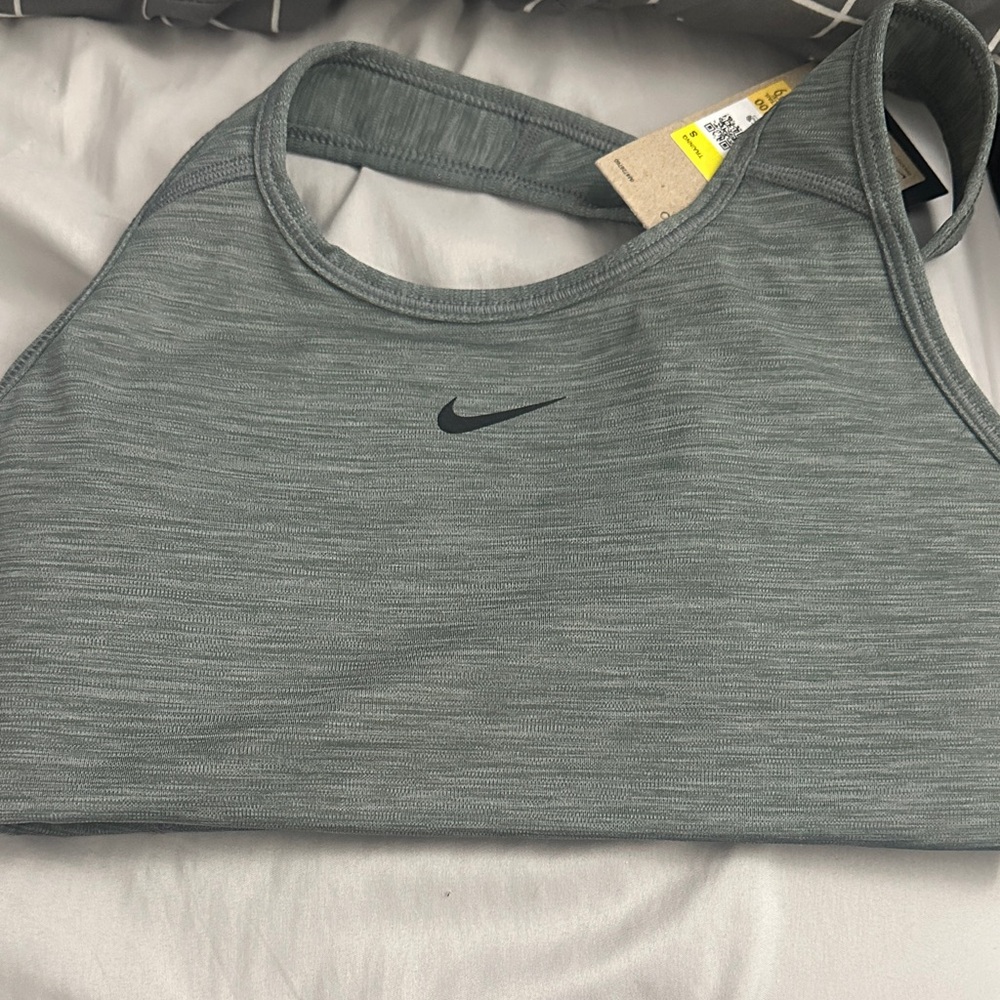 Nike Women's Heathered Gray Sports Bra